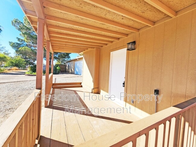 Building Photo - 5391 Money St