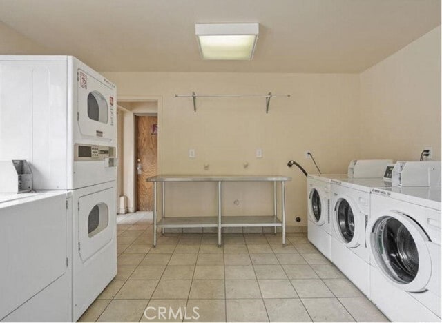 Building Photo - 5403 Newcastle Ave