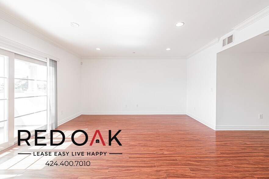 Building Photo - 11848 Kiowa Ave