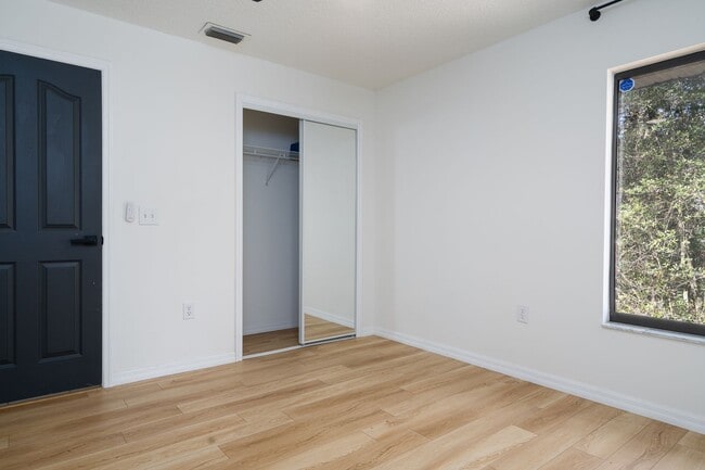 Building Photo - Wonderful