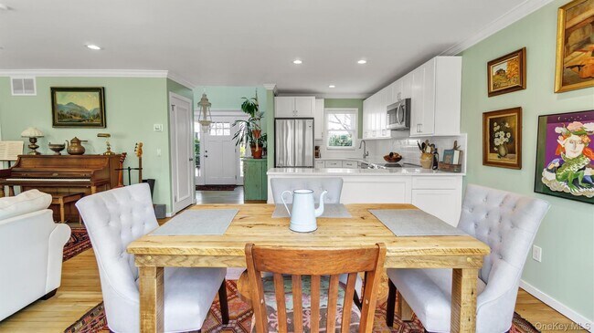 Building Photo - 25 Mitchell Rd