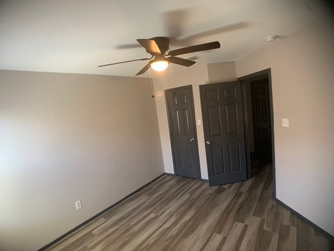 Building Photo - 7247 Irish Valley Trail