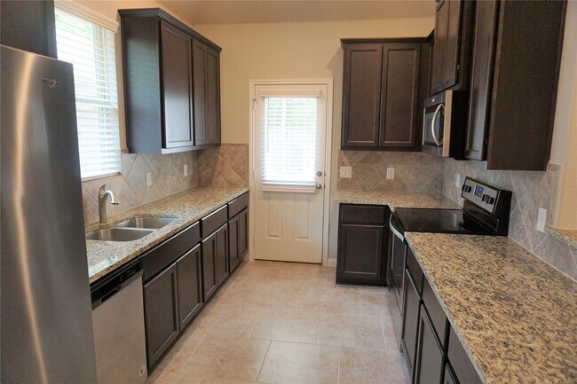 Building Photo - 12950 Shady Grove Ln