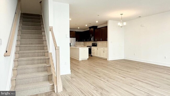 Building Photo - 18104 Donatello Dr