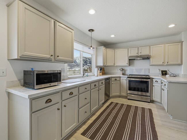 Building Photo - 4887 E Willowbrooke Cir