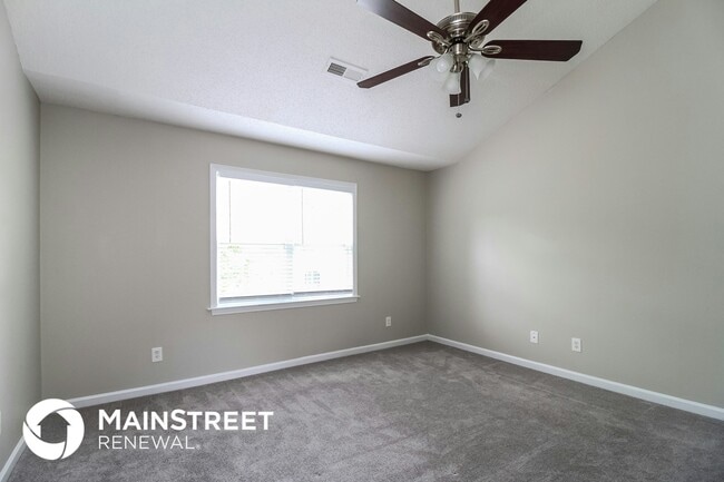 Building Photo - 3801 Heather View Ln