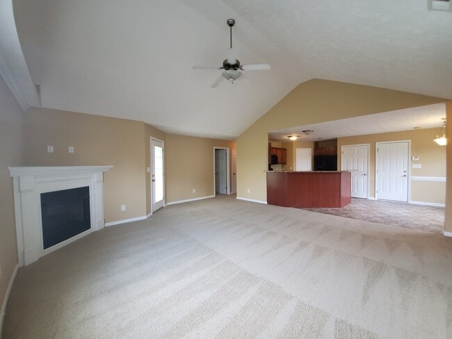 Building Photo - 102 Kennedy Dr