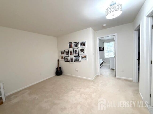 Building Photo - 21 Wisteria Ct