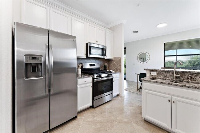 Building Photo - 5843 Wake Forest Run