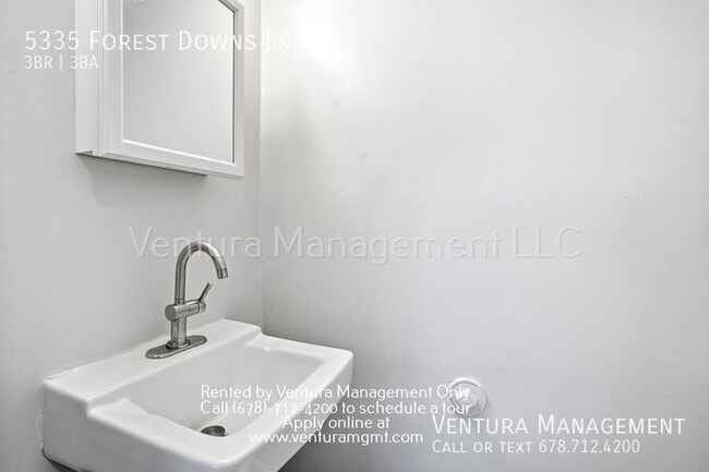 Building Photo - 5335 Forest Downs Ln