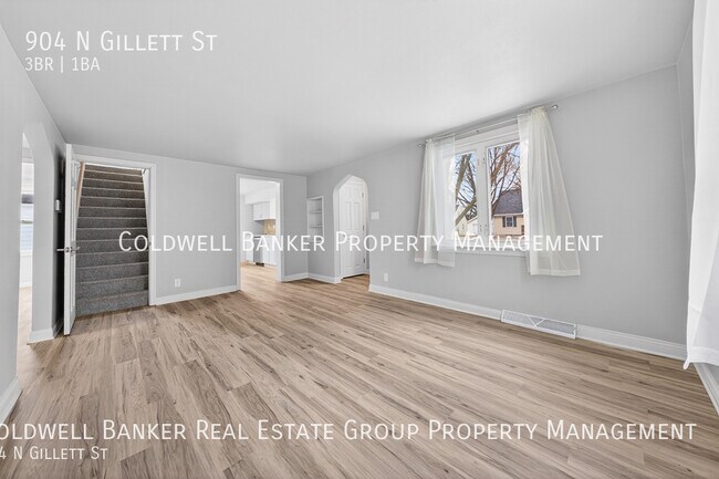 Building Photo - 904 N Gillett St