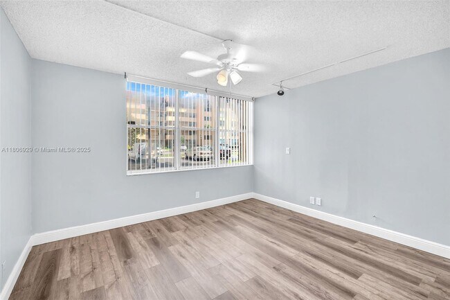 Building Photo - 3671 Environ Blvd