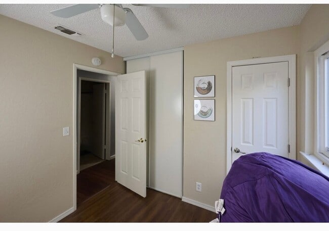 Building Photo - 6958 Black Duck Way