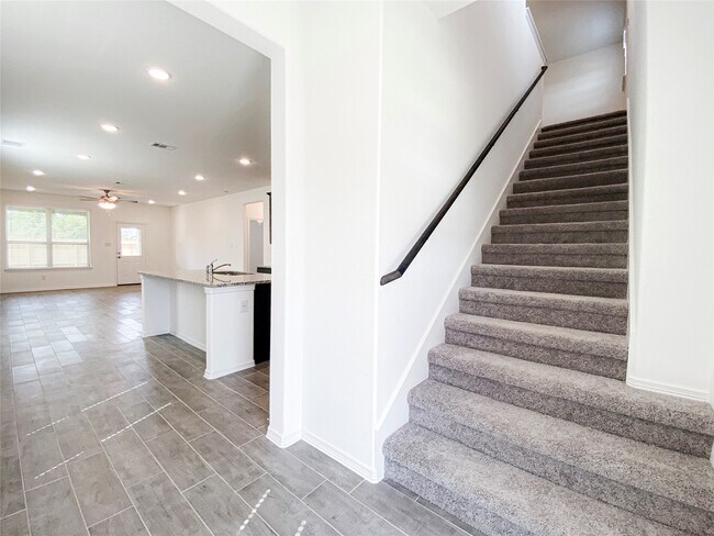 Building Photo - 23123 True Fortune Dr