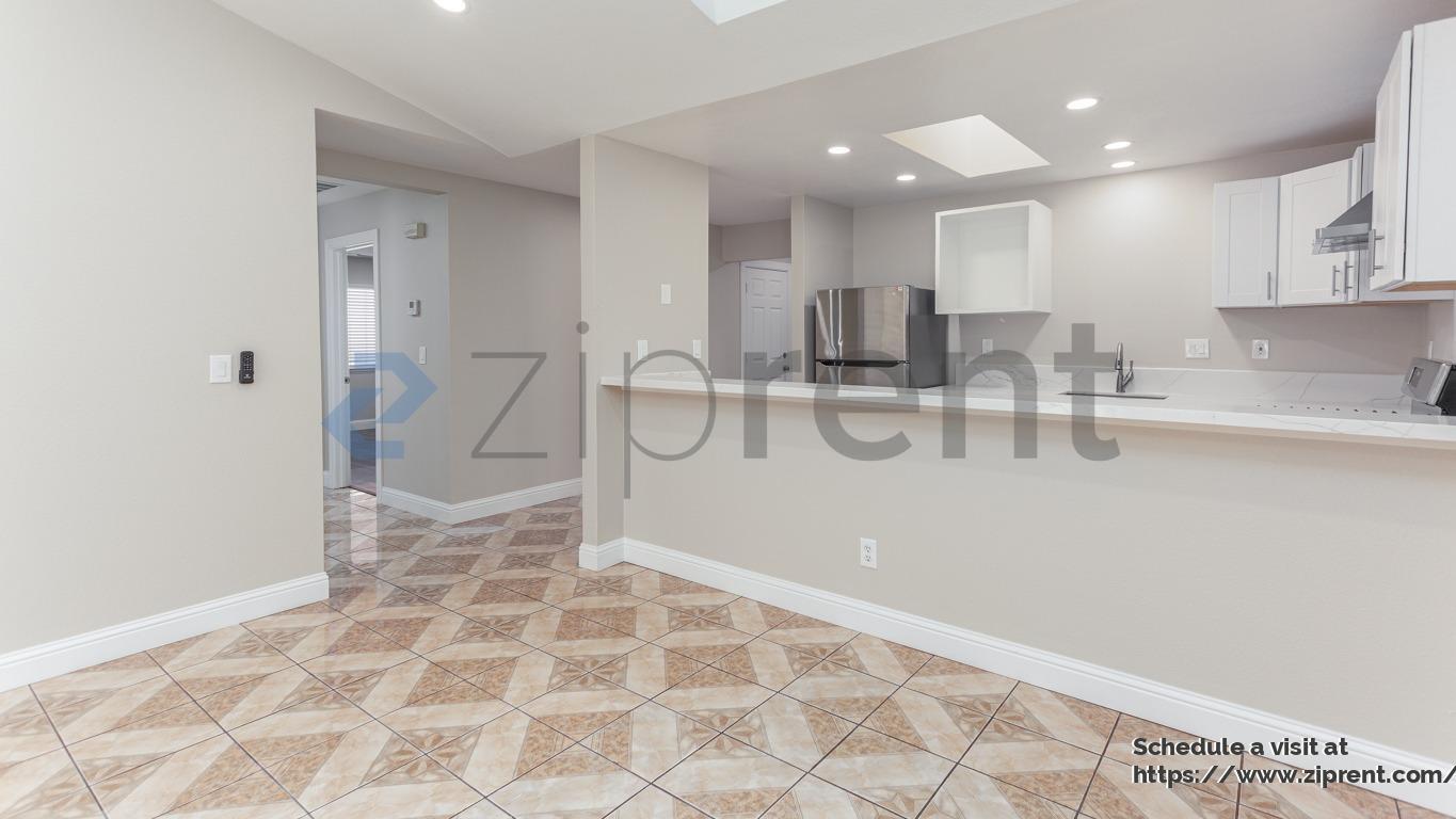 Building Photo - 391 Cll Cabezal