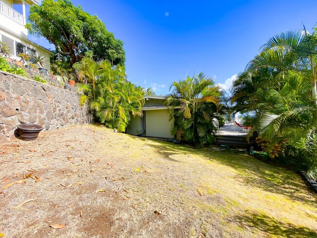 Building Photo - Furnished Wailae Nui Ridge Home with Direc...