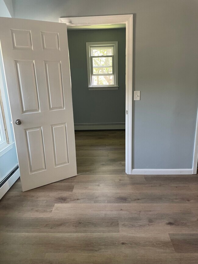 Bonus room - 301 Prospect St