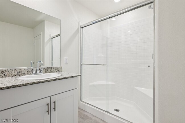 Building Photo - 10971 Meridian Flds Ave