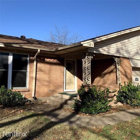 Building Photo - 3 br, 2 bath House - 1523 S Main Street