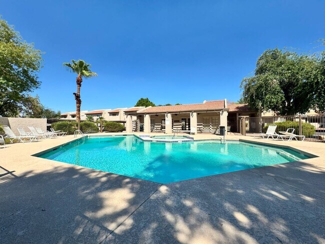Building Photo - 520 N Stapley Dr