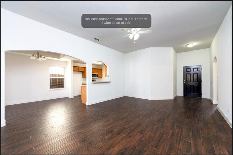 Building Photo - 1123 Warrior Dr