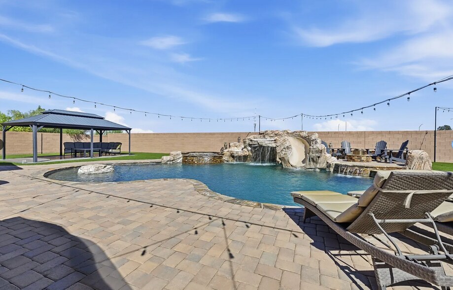 Building Photo - 3922 Jacob Lake Cir