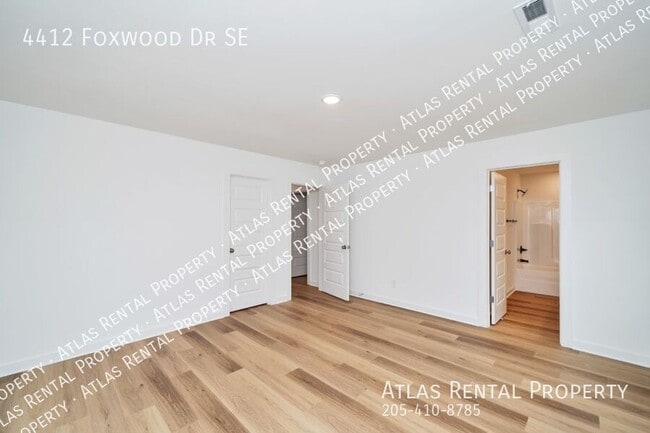 Building Photo - 4412 Foxwood Dr SE