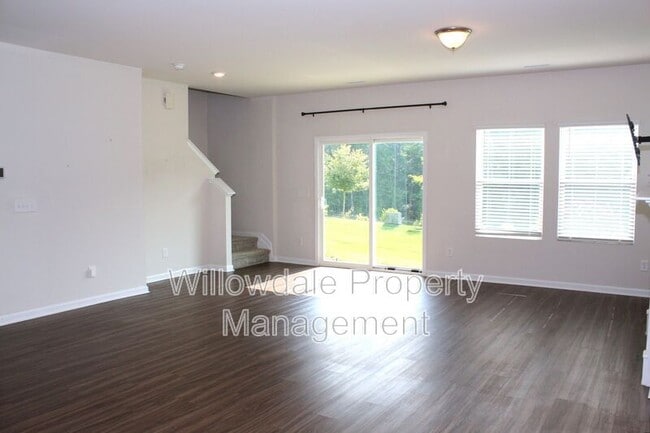 Building Photo - 1132 Chestnut Bluff Run