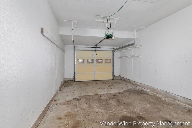 Building Photo - 10945 Mountain Ash Ave NW