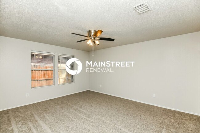 Building Photo - 3 Bedroom Pet-Friendly Home in ARLINGTON, TX with Main Street Renewal