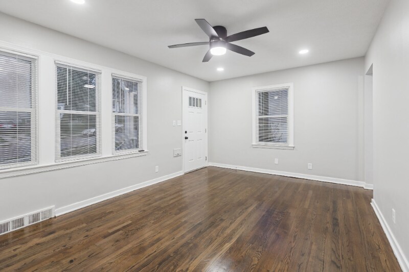 Building Photo - 3354 N 38th St