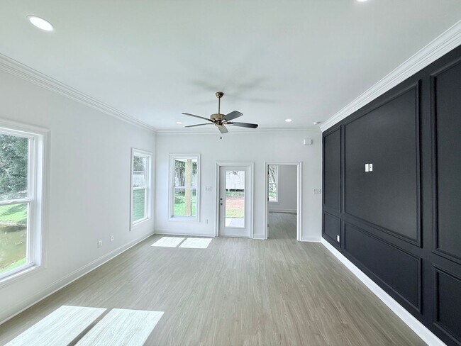 Building Photo - Brand New Construction Home in Prime Locat...