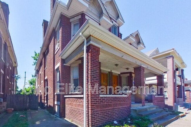Primary Photo - 329 Chittenden Ave