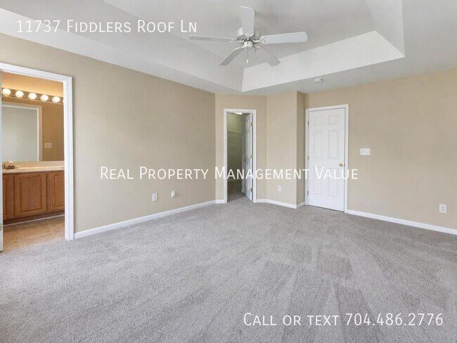 Building Photo - 11737 Fiddlers Roof Ln