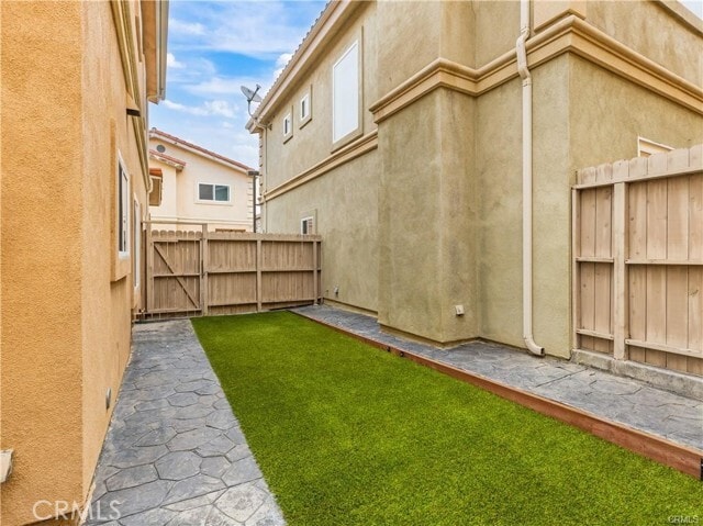 Building Photo - 14026 Lemoli Ave