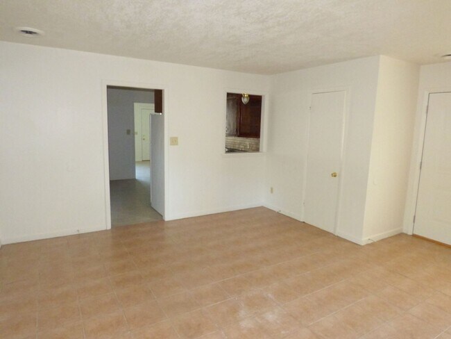 Building Photo - 4601 Holton Ave