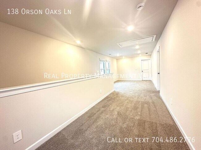 Building Photo - 138 Orson Oaks Ln
