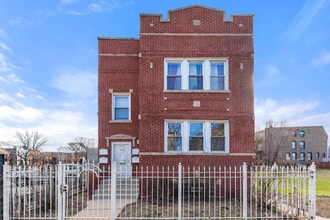 Building Photo - 4445 S Vincennes Ave