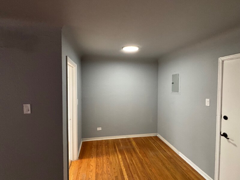 Building Photo - 85 N Grant St