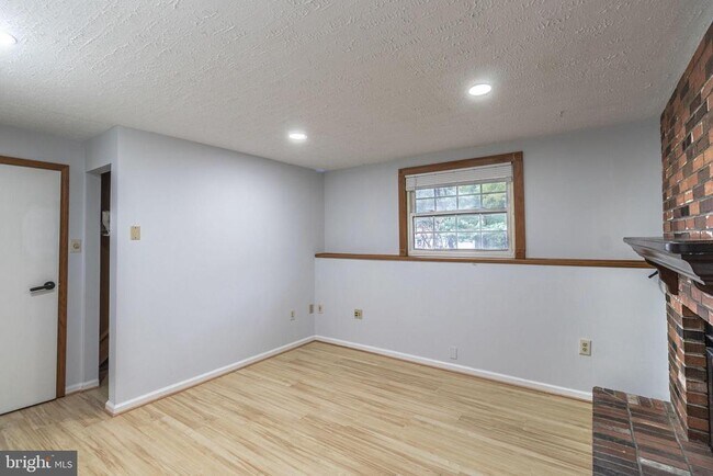 Building Photo - 8764 Cold Plain Ct