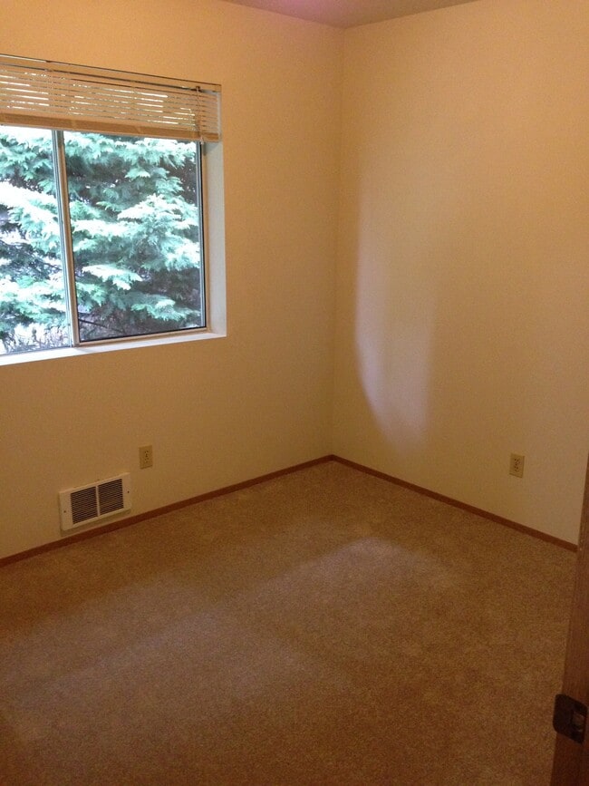 Building Photo - 5731 200th St SW