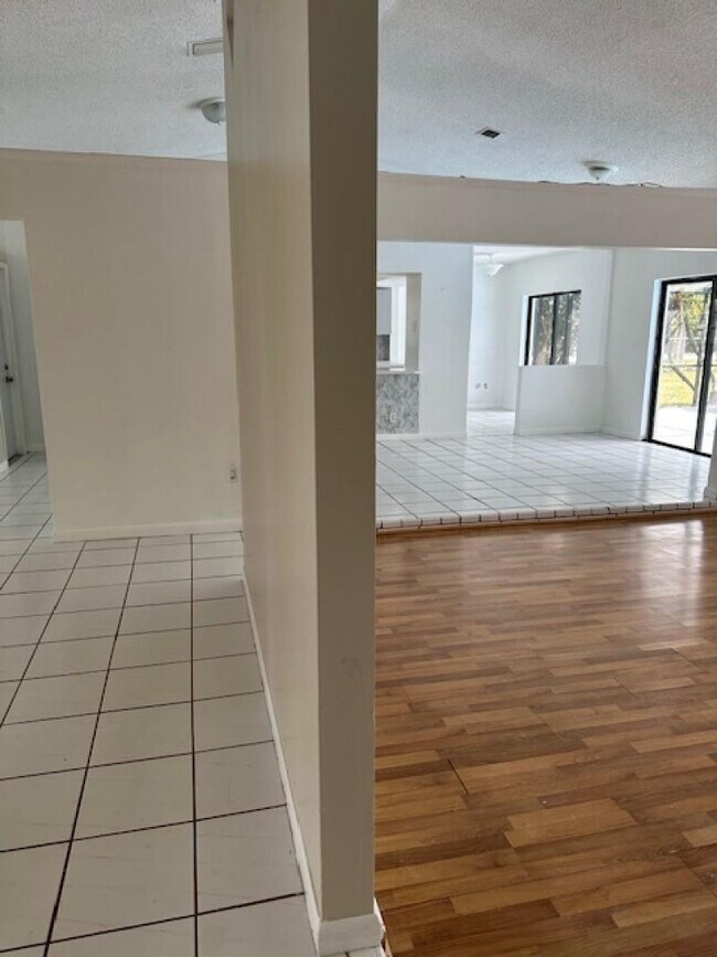 Building Photo - 16700 SW 277th St