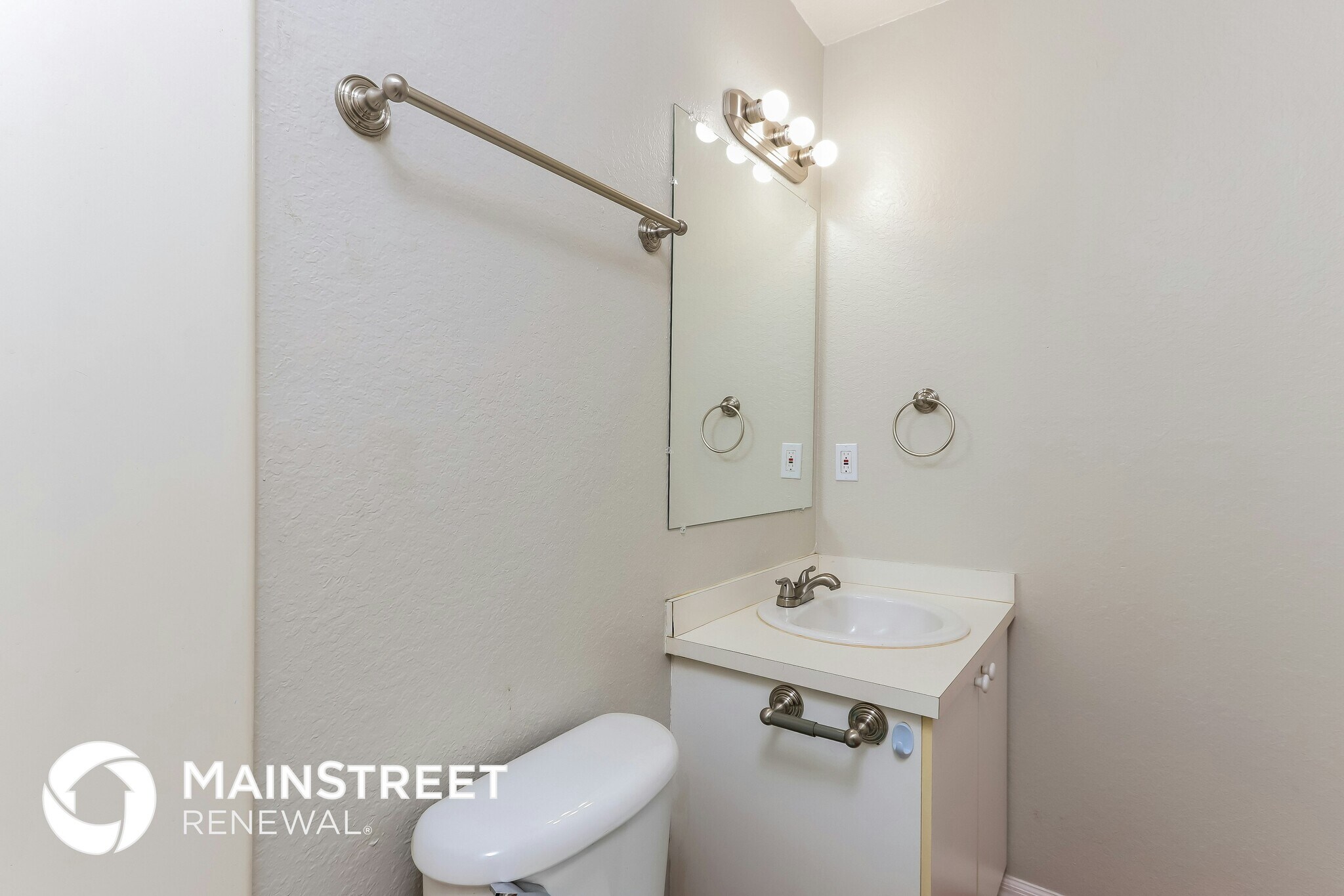 Building Photo - 1545 20th Ct SW