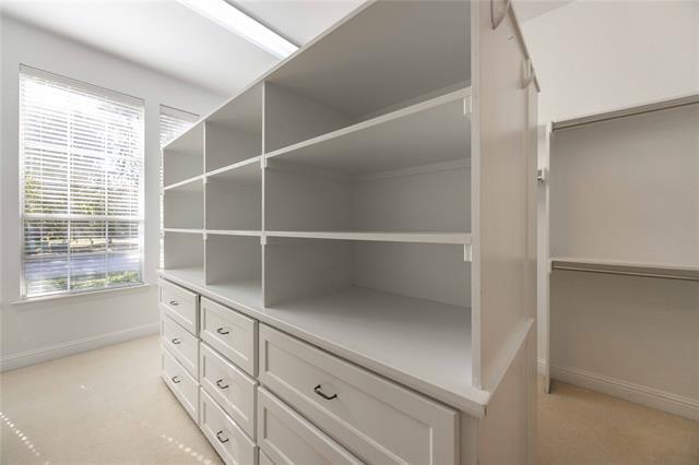 Building Photo - 2009 Briarbrook Ln