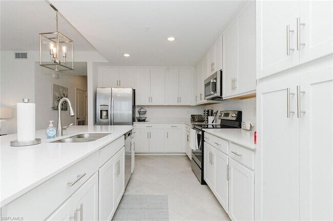 Building Photo - 5749 Double Eagle Cir