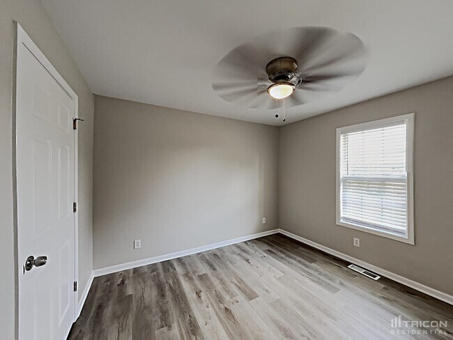 Building Photo - 981 Trey Phillips Dr