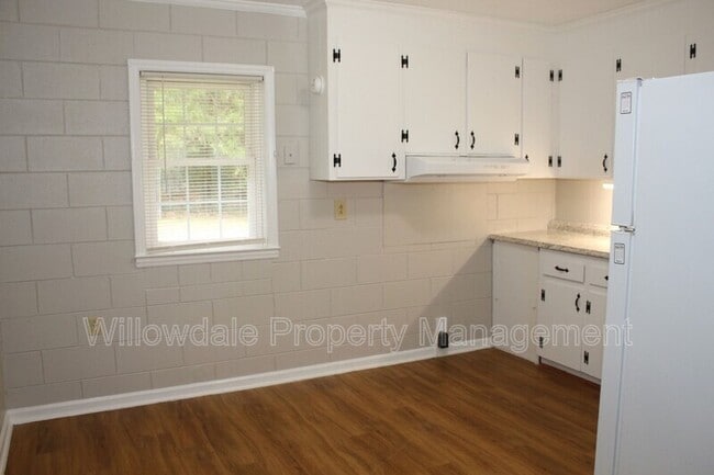 Building Photo - 3122 Tuckaway Dr