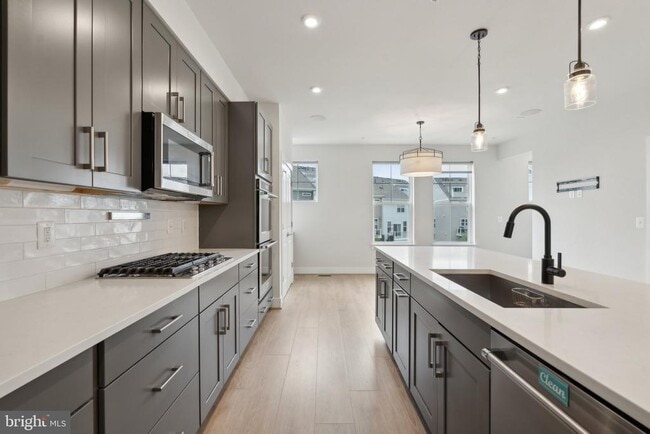 Building Photo - 3034 Declan Way