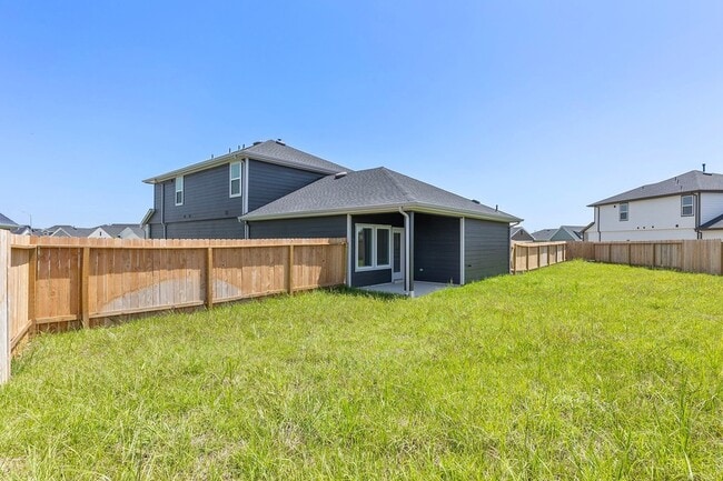 Building Photo - 31634 Whittis Hl Wy