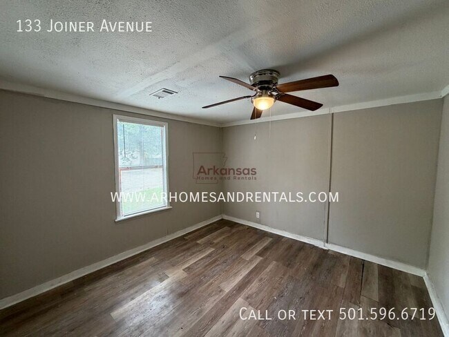 Building Photo - 133 Joiner Ave